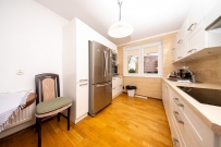 Dom 500 m&sup2;, Deszczno, Łagodzin - 2200000 zł (nr 496/2181/ODS)