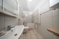 Dom 500 m&sup2;, Deszczno, Łagodzin - 2200000 zł (nr 496/2181/ODS)
