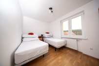 Dom 500 m&sup2;, Deszczno, Łagodzin - 2200000 zł (nr 496/2181/ODS)