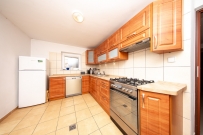 Dom 500 m&sup2;, Deszczno, Łagodzin - 2200000 zł (nr 496/2181/ODS)