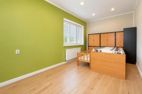 Obiekt 296,3 m&sup2;, Gorzów Wielkopolski, Zakanale - 500000 zł (nr 75/2055/OOS)