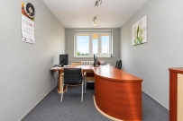 Obiekt 296,3 m&sup2;, Gorzów Wielkopolski, Zakanale - 500000 zł (nr 75/2055/OOS)